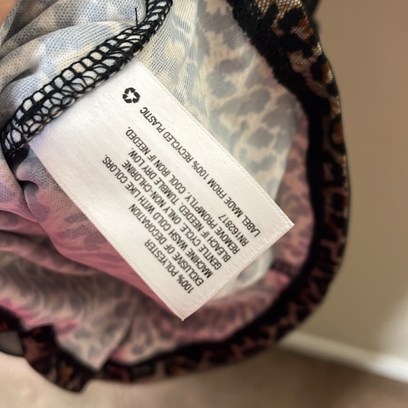 Leopard Print Ruched Dress - Picture 7 of 7